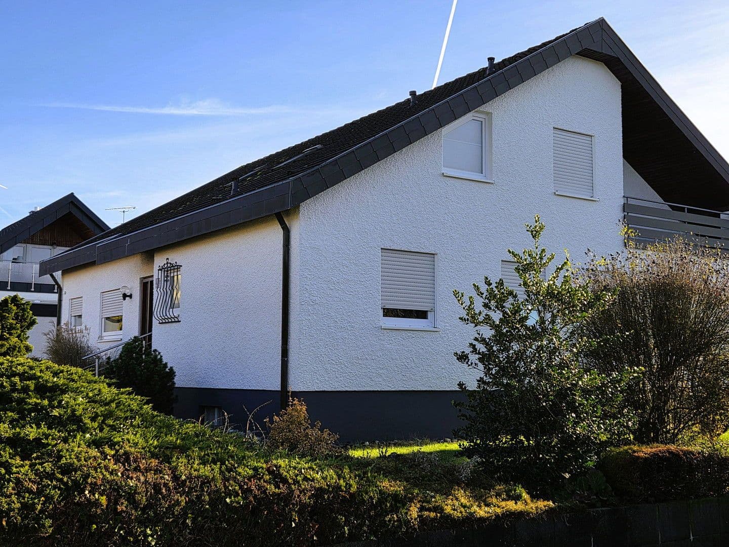 Prodej domu 209 m², pozemek 877 m², Böbingen an der Rems, Bádensko-Württembersko Prodej domu 209 m², pozemek 877 m², Böbingen an der Rems, Bádensko-Württembersko