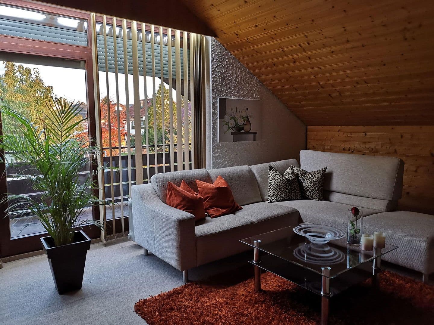 Prodej domu 209 m², pozemek 877 m², Böbingen an der Rems, Bádensko-Württembersko Prodej domu 209 m², pozemek 877 m², Böbingen an der Rems, Bádensko-Württembersko