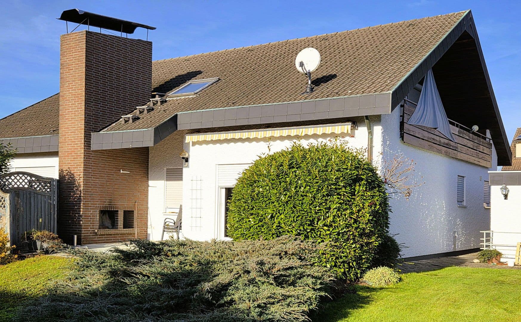 Prodej domu 209 m², pozemek 877 m², Böbingen an der Rems, Bádensko-Württembersko Prodej domu 209 m², pozemek 877 m², Böbingen an der Rems, Bádensko-Württembersko