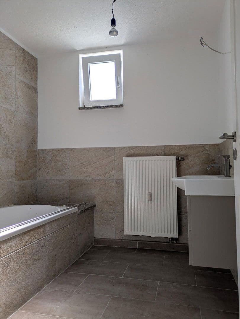 Pronájem bytu 5+1 140 m², Großostheim, Bavorsko Pronájem bytu 5+1 140 m², Großostheim, Bavorsko