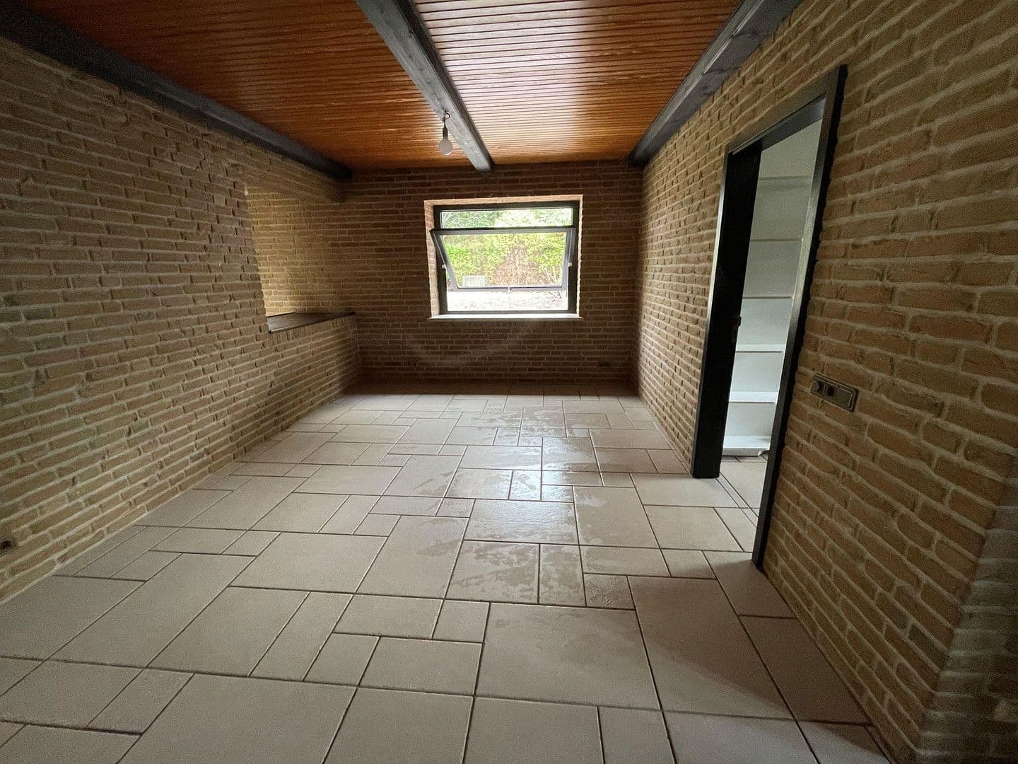 Prodej domu 202 m², pozemek 1.296 m², Šlesvik, Šlesvicko-Holštýnsko Prodej domu 202 m², pozemek 1.296 m², Šlesvik, Šlesvicko-Holštýnsko