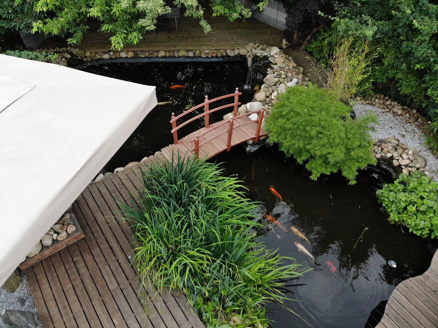 Prodej domu 244 m², pozemek 1.155 m², Sandhörn 15, Grünendeich, Dolní Sasko Prodej domu 244 m², pozemek 1.155 m², Sandhörn 15, Grünendeich, Dolní Sasko