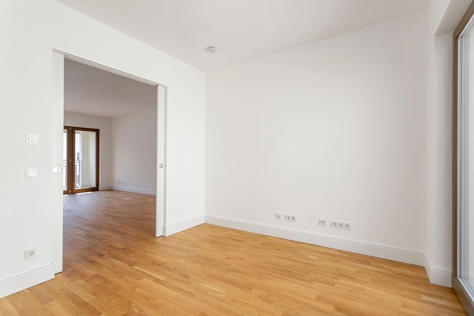 Prodej bytu 3+1 72 m², Hohenstaufenstraße 9, Berlin, Berlín Prodej bytu 3+1 72 m², Hohenstaufenstraße 9, Berlin, Berlín