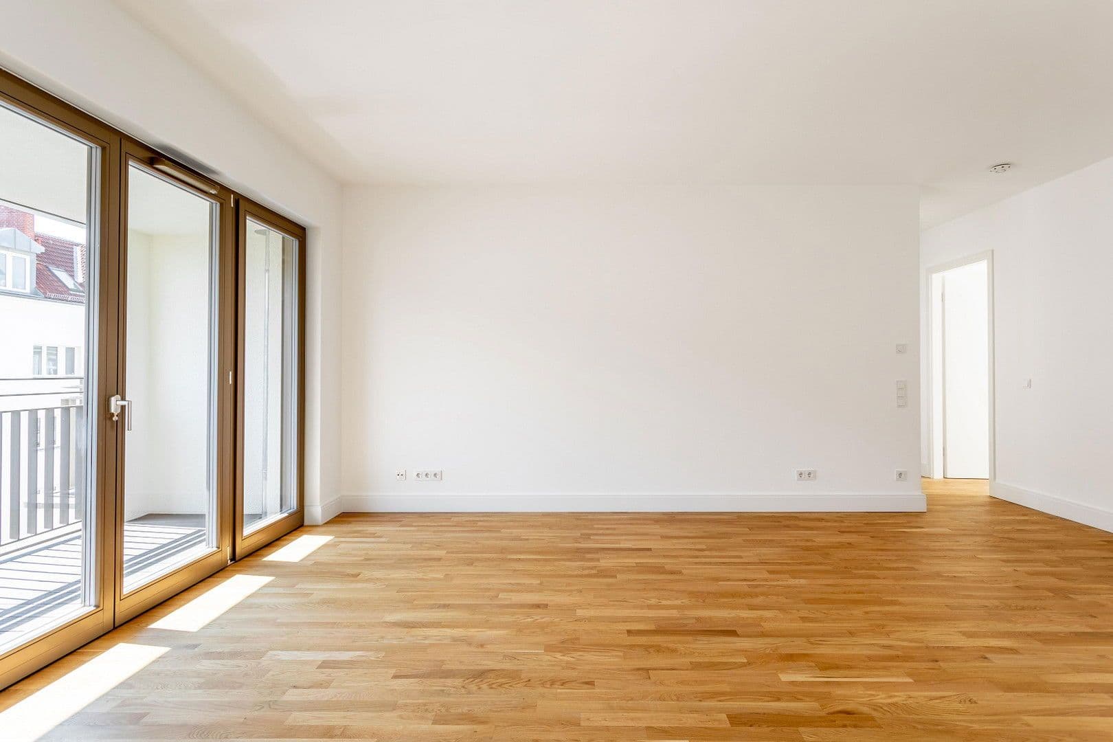 Prodej bytu 3+1 72 m², Hohenstaufenstraße 9, Berlin, Berlín Prodej bytu 3+1 72 m², Hohenstaufenstraße 9, Berlin, Berlín