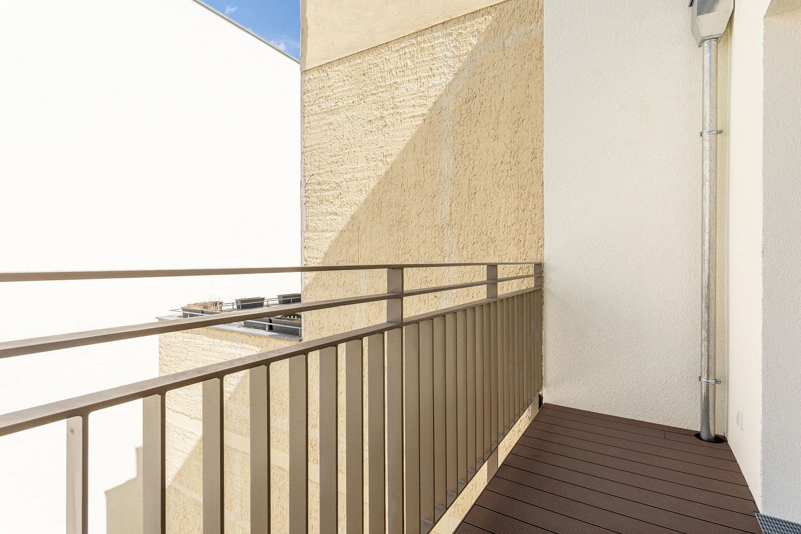 Prodej bytu 3+1 72 m², Hohenstaufenstraße 9, Berlin, Berlín Prodej bytu 3+1 72 m², Hohenstaufenstraße 9, Berlin, Berlín