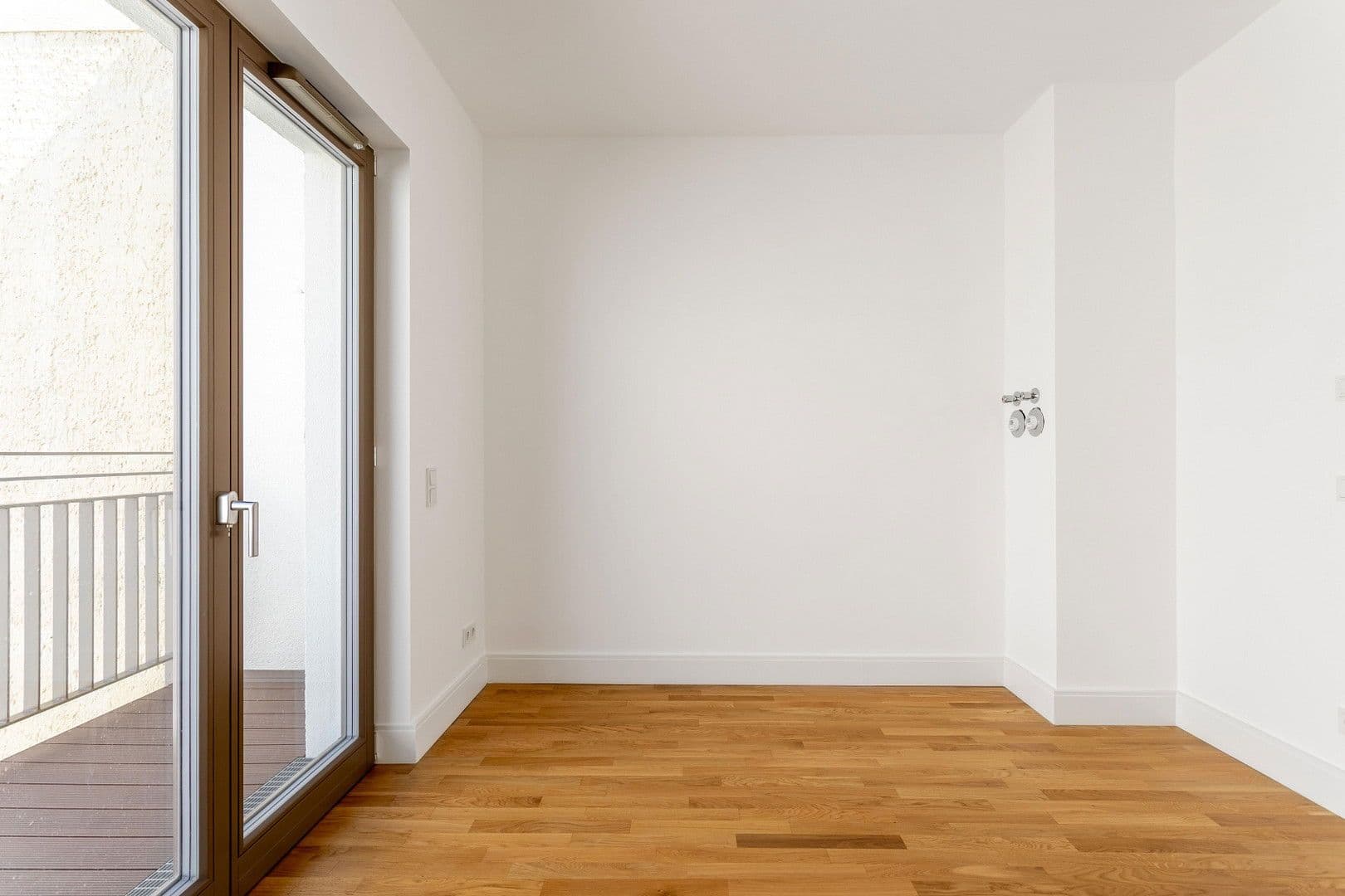 Prodej bytu 3+1 72 m², Hohenstaufenstraße 9, Berlin, Berlín Prodej bytu 3+1 72 m², Hohenstaufenstraße 9, Berlin, Berlín