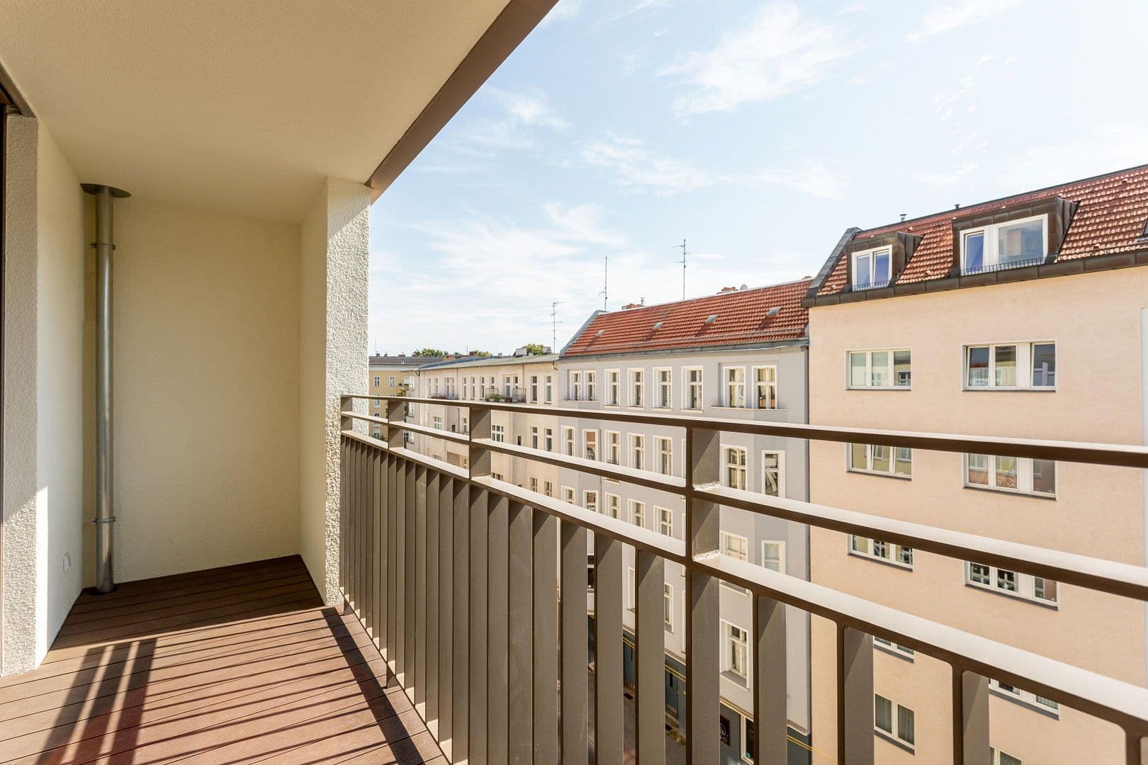 Prodej bytu 3+1 72 m², Hohenstaufenstraße 9, Berlin, Berlín Prodej bytu 3+1 72 m², Hohenstaufenstraße 9, Berlin, Berlín