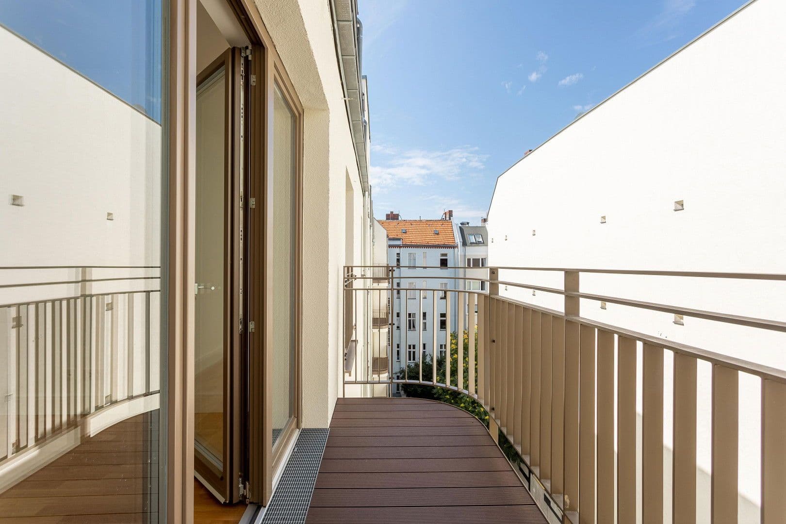 Prodej bytu 3+1 72 m², Hohenstaufenstraße 9, Berlin, Berlín Prodej bytu 3+1 72 m², Hohenstaufenstraße 9, Berlin, Berlín