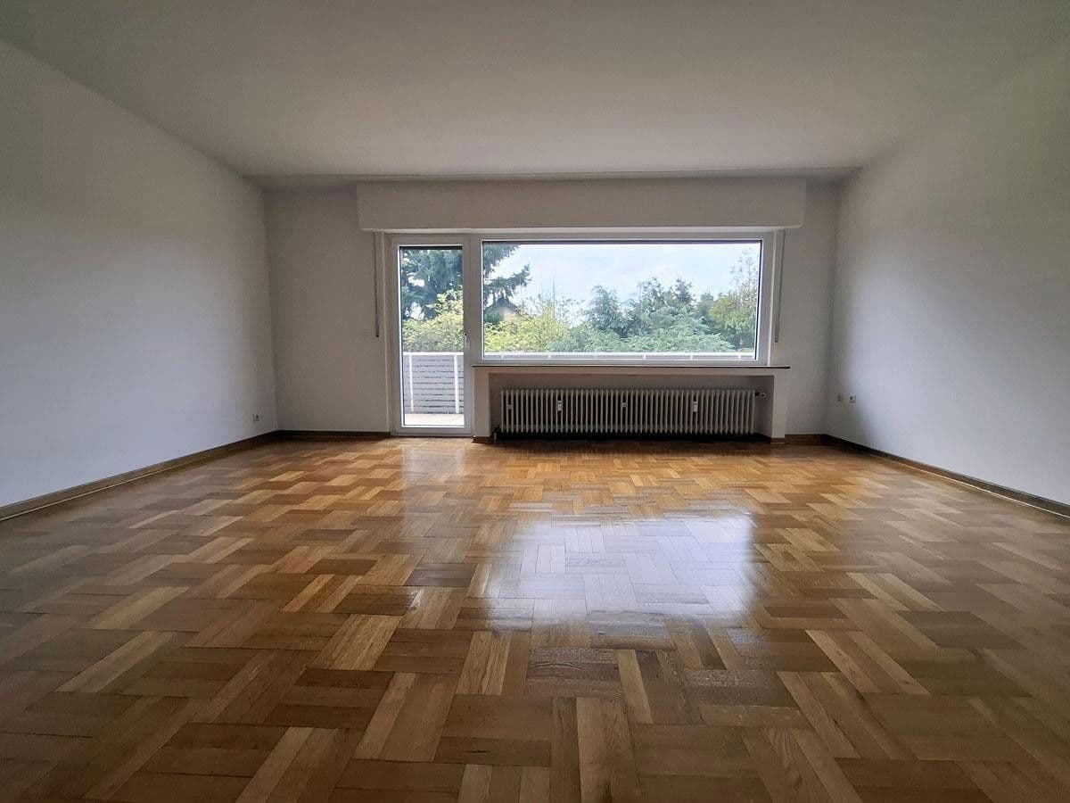 Pronájem bytu 3+1 83 m², Bornheim, Severní Porýní-Vestfálsko Pronájem bytu 3+1 83 m², Bornheim, Severní Porýní-Vestfálsko