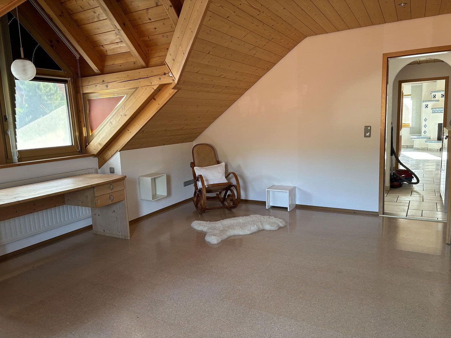 Pronájem bytu 3+1 120 m², Sulzdorf an der Lederhecke, Bavorsko Pronájem bytu 3+1 120 m², Sulzdorf an der Lederhecke, Bavorsko