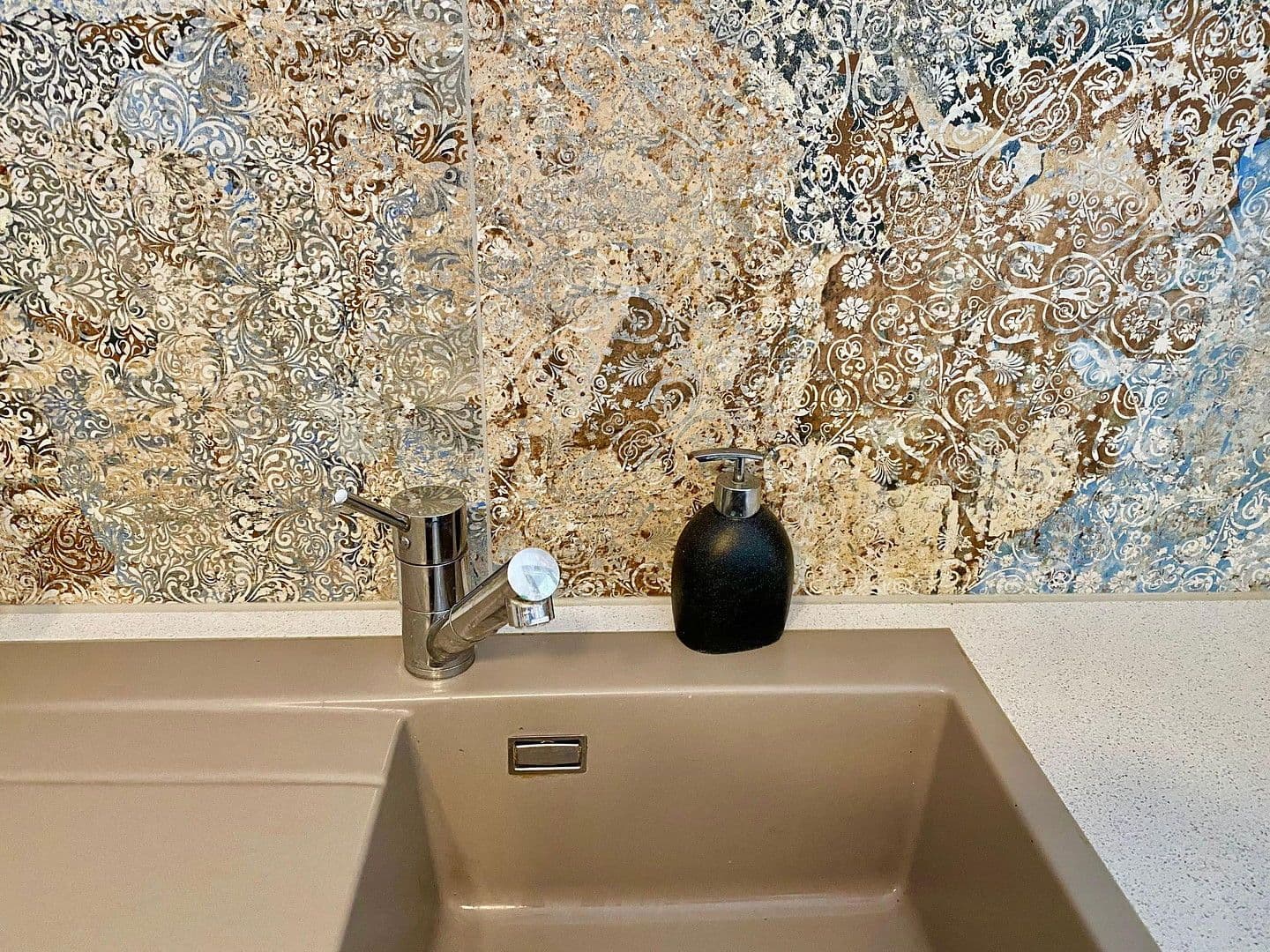 Pronájem bytu 3+1 80 m², Calw, Bádensko-Württembersko Pronájem bytu 3+1 80 m², Calw, Bádensko-Württembersko