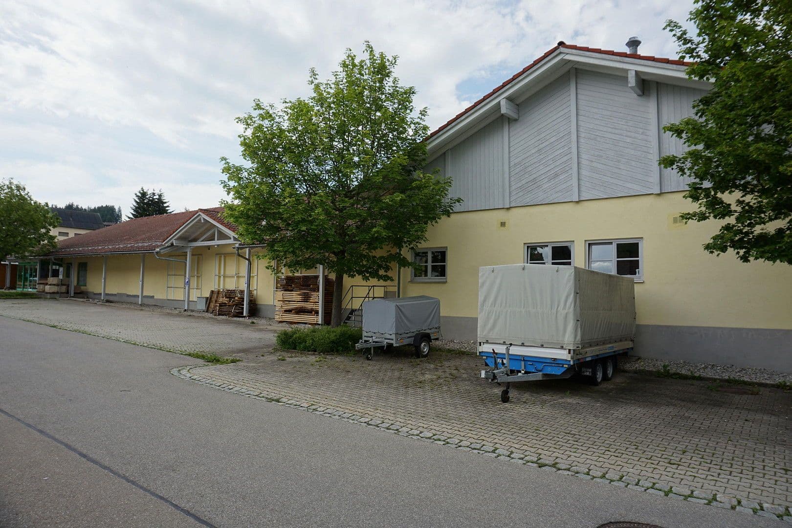 Pronájem nebytového prostoru 826 m², Wannenblick 1, Wertach, Bavorsko Pronájem nebytového prostoru 826 m², Wannenblick 1, Wertach, Bavorsko