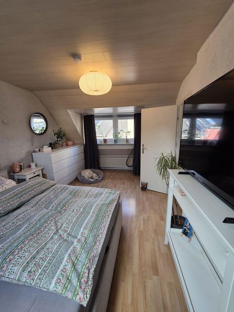 Pronájem domu 75 m², pozemek 110 m², Frechen, Severní Porýní-Vestfálsko Pronájem domu 75 m², pozemek 110 m², Frechen, Severní Porýní-Vestfálsko