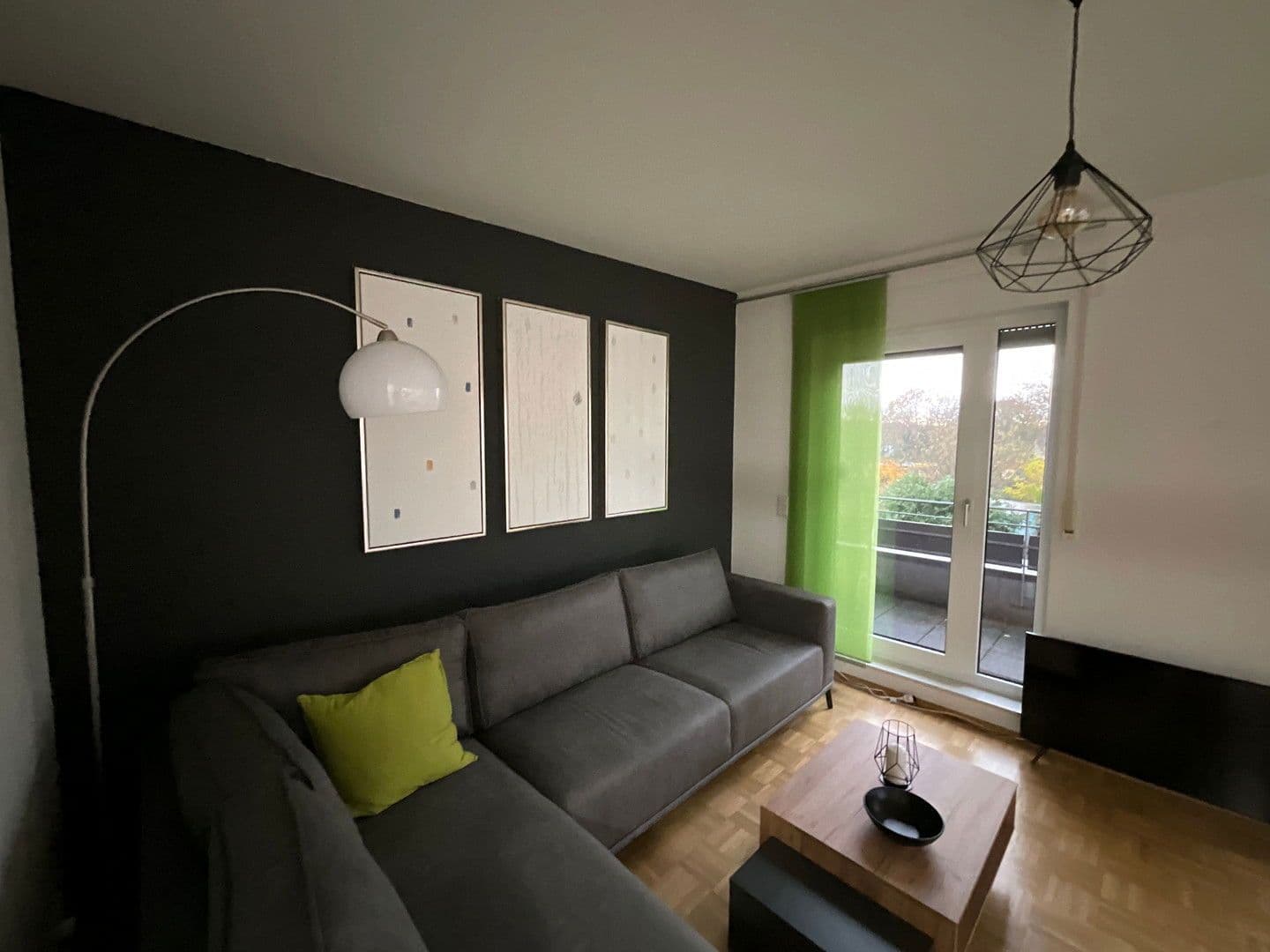 Pronájem bytu 2+1 69 m², Köln, Severní Porýní-Vestfálsko Pronájem bytu 2+1 69 m², Köln, Severní Porýní-Vestfálsko