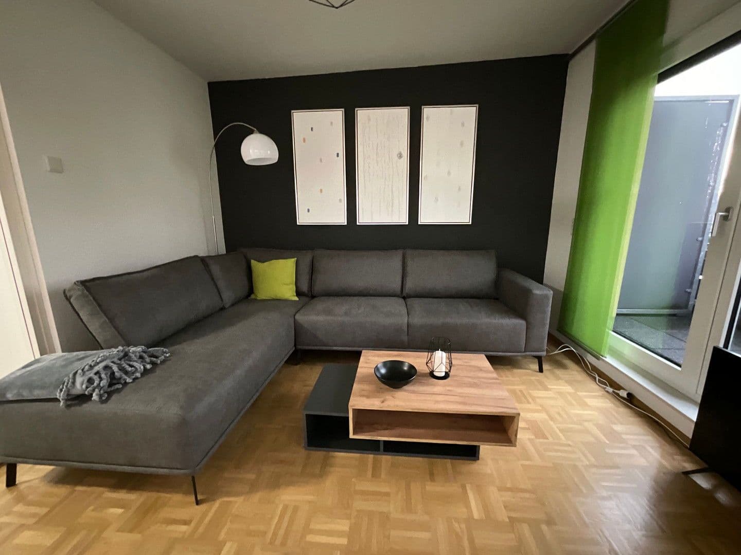 Pronájem bytu 2+1 69 m², Köln, Severní Porýní-Vestfálsko Pronájem bytu 2+1 69 m², Köln, Severní Porýní-Vestfálsko