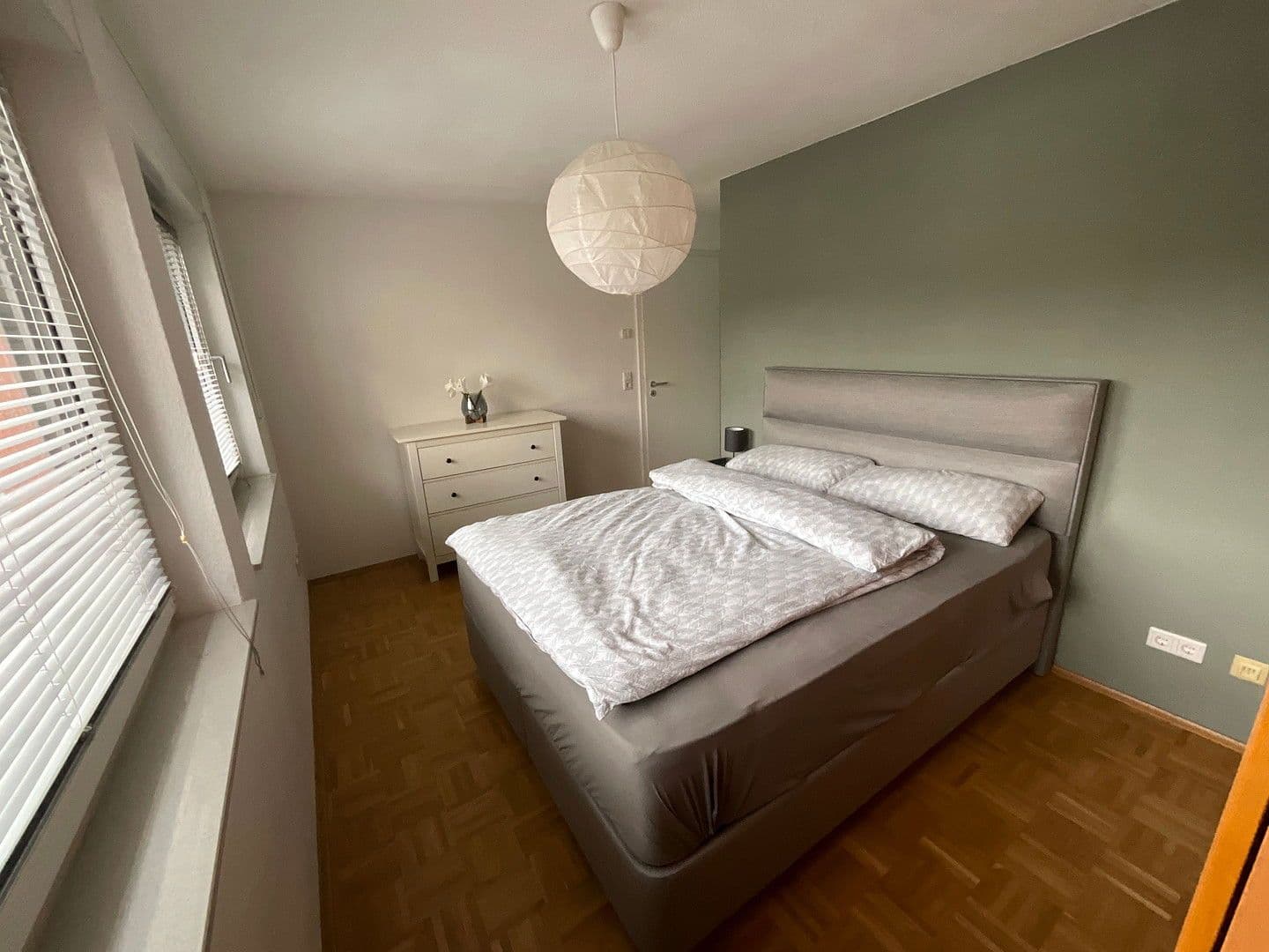 Pronájem bytu 2+1 69 m², Köln, Severní Porýní-Vestfálsko Pronájem bytu 2+1 69 m², Köln, Severní Porýní-Vestfálsko