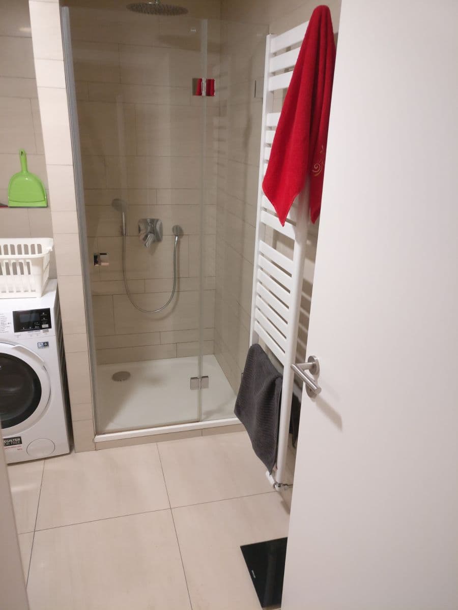 Pronájem bytu 1+kk 34 m², U Michelského mlýna, Praha, Praha Pronájem bytu 1+kk 34 m², U Michelského mlýna, Praha, Praha
