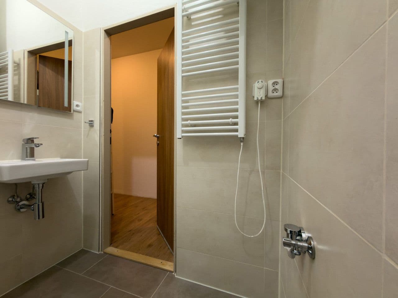 Prodej bytu 2+kk 56 m², U Družstva Život, Praha, Praha Prodej bytu 2+kk 56 m², U Družstva Život, Praha, Praha