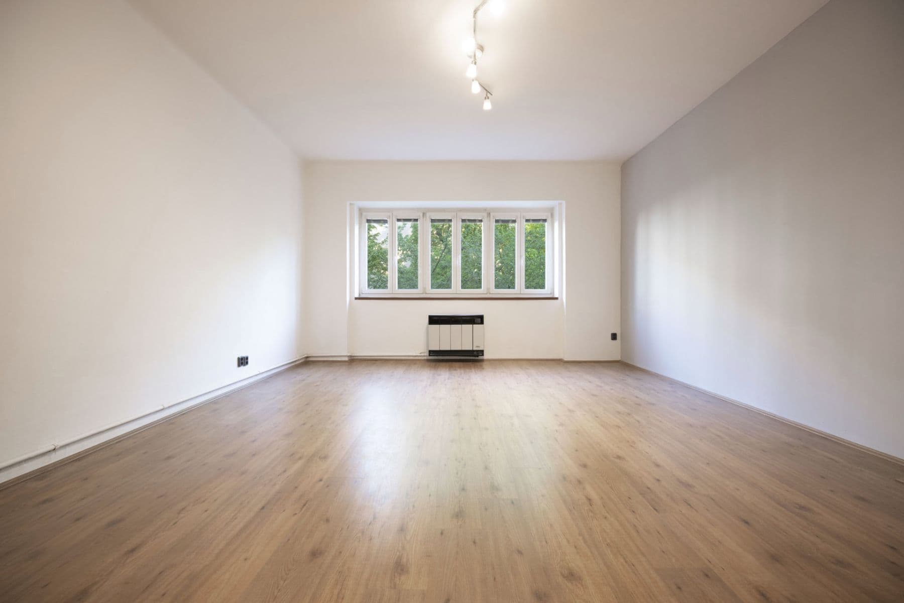 Prodej bytu 2+kk 56 m², U Družstva Život, Praha, Praha Prodej bytu 2+kk 56 m², U Družstva Život, Praha, Praha