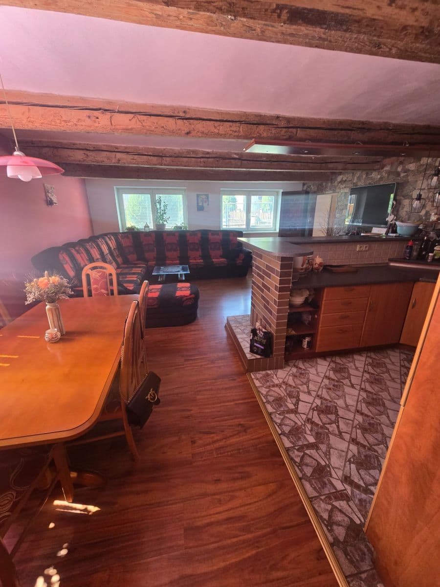 Prodej domu 158 m², pozemek 715 m², Pertoltice pod Ralskem, Liberecký kraj Prodej domu 158 m², pozemek 715 m², Pertoltice pod Ralskem, Liberecký kraj
