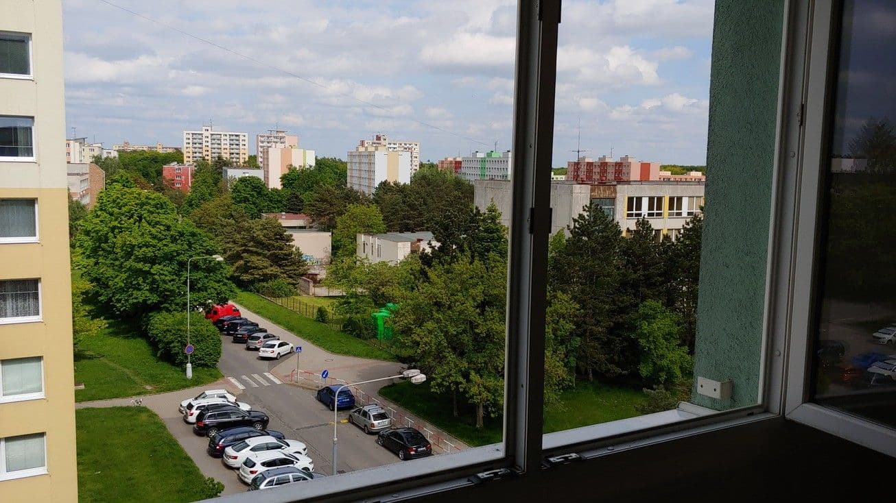 Prodej bytu 2+kk 40 m², Holandská, Kladno, Středočeský kraj Prodej bytu 2+kk 40 m², Holandská, Kladno, Středočeský kraj