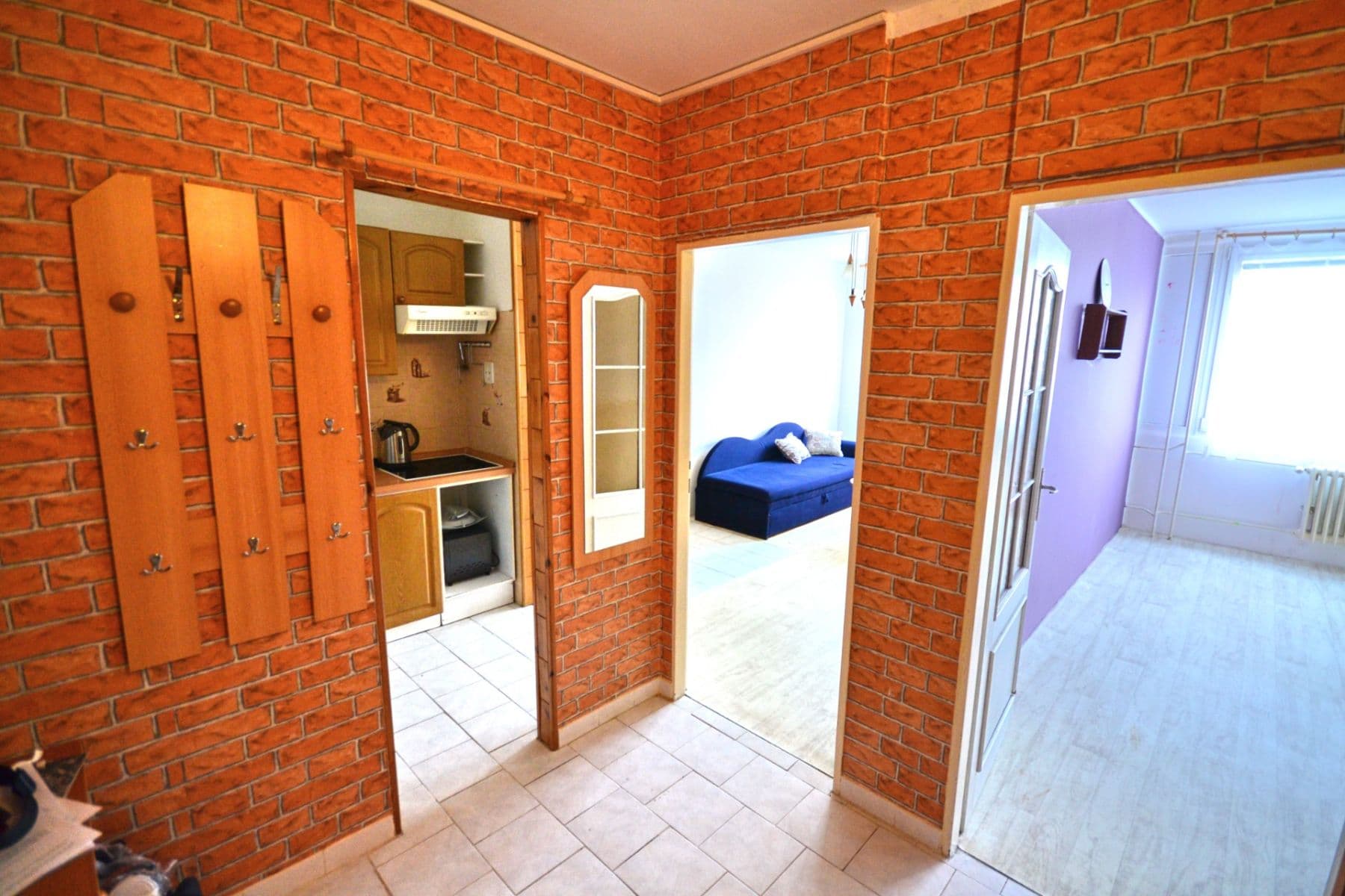 Prodej bytu 2+kk 40 m², Holandská, Kladno, Středočeský kraj Prodej bytu 2+kk 40 m², Holandská, Kladno, Středočeský kraj