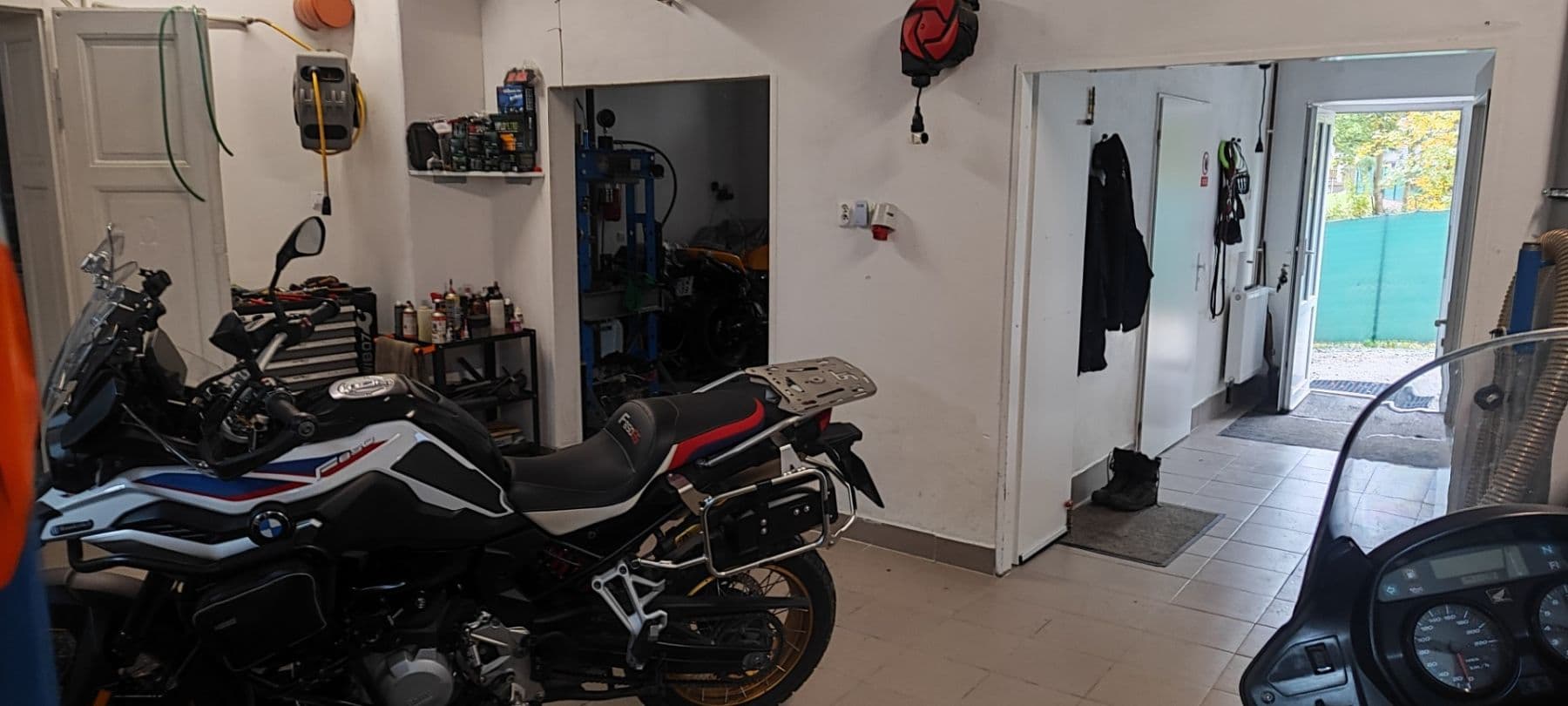 Prodej domu 664 m², pozemek 630 m², 9. května, Jablonec nad Nisou, Liberecký kraj Prodej domu 664 m², pozemek 630 m², 9. května, Jablonec nad Nisou, Liberecký kraj