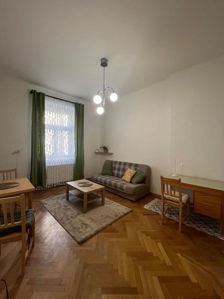 Pronájem bytu 2+kk 43 m², Fibichova, Praha, Praha Pronájem bytu 2+kk 43 m², Fibichova, Praha, Praha