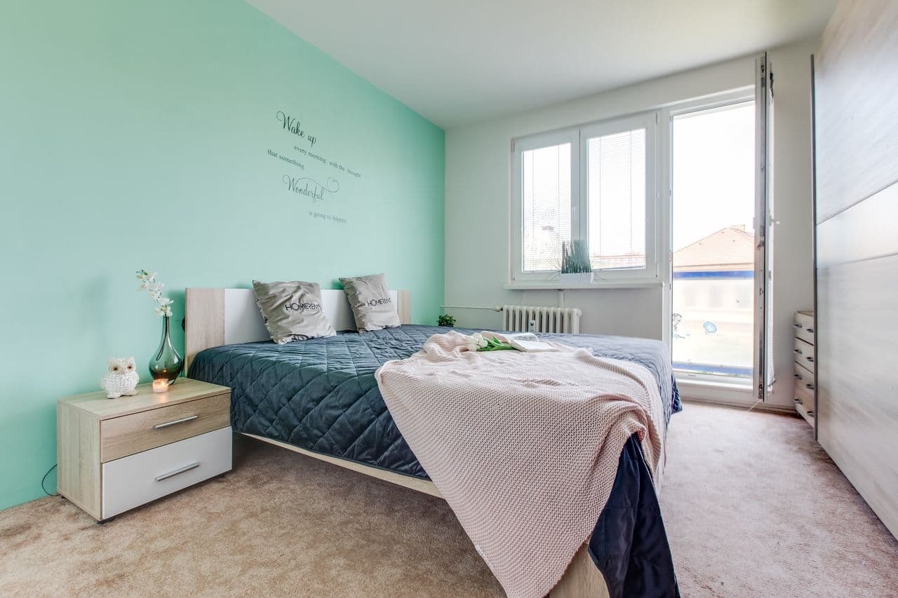 Pronájem bytu 3+kk 60 m², Dukelských hrdinů, Rakovník, Středočeský kraj Pronájem bytu 3+kk 60 m², Dukelských hrdinů, Rakovník, Středočeský kraj