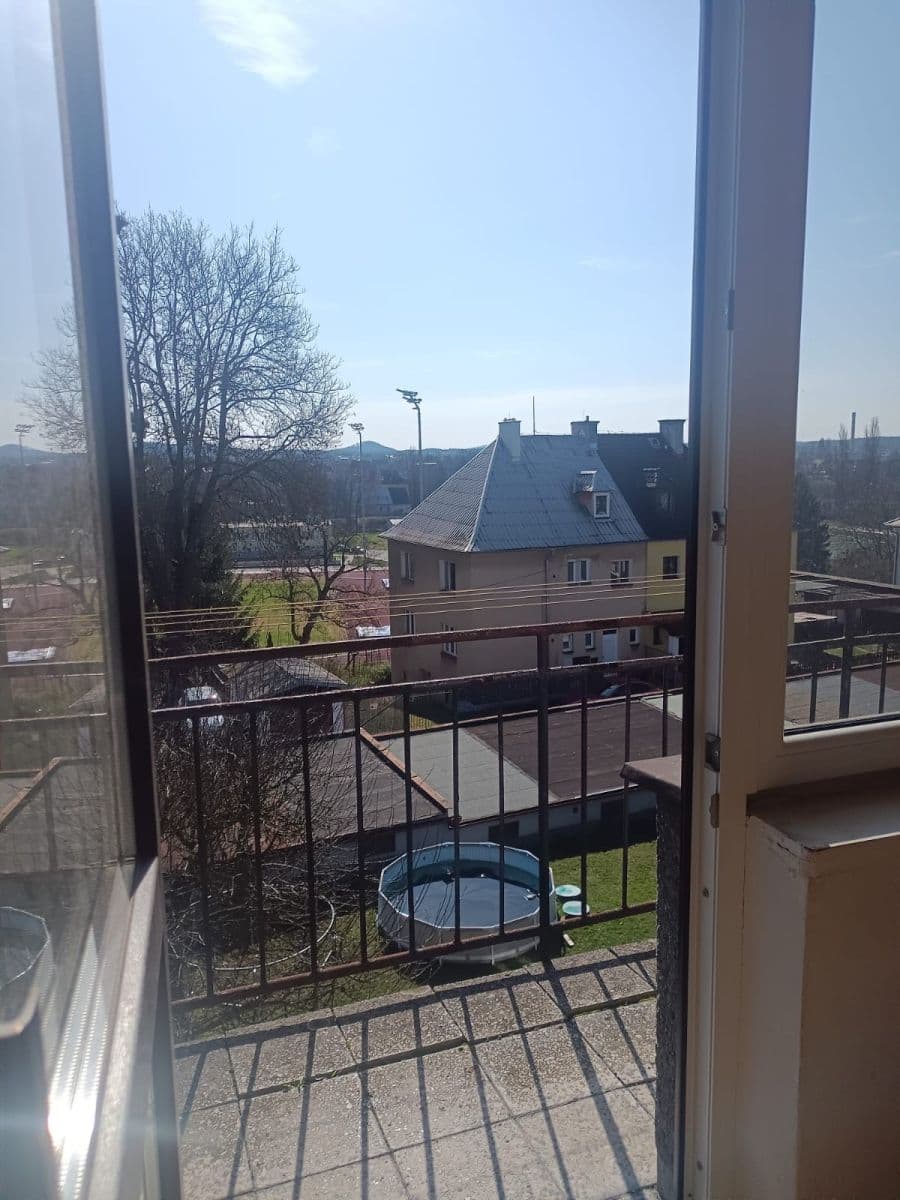 Prodej bytu 3+1 68 m², Pod Holým vrchem, Česká Lípa, Liberecký kraj Prodej bytu 3+1 68 m², Pod Holým vrchem, Česká Lípa, Liberecký kraj