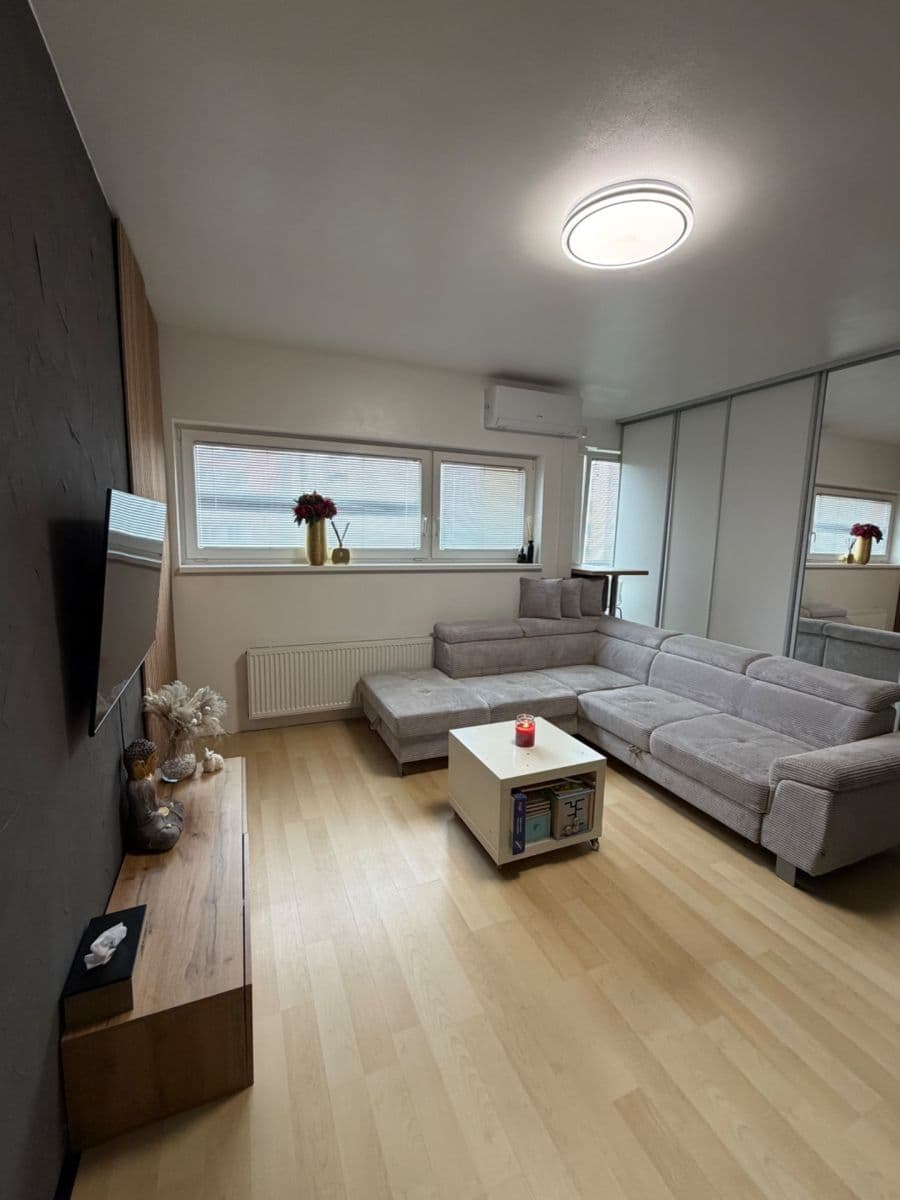 Prodej bytu 1+kk 42 m², Pavla Beneše, Praha, Praha Prodej bytu 1+kk 42 m², Pavla Beneše, Praha, Praha