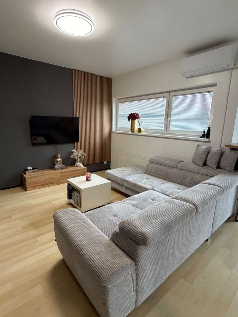 Prodej bytu 1+kk 42 m², Pavla Beneše, Praha, Praha Prodej bytu 1+kk 42 m², Pavla Beneše, Praha, Praha