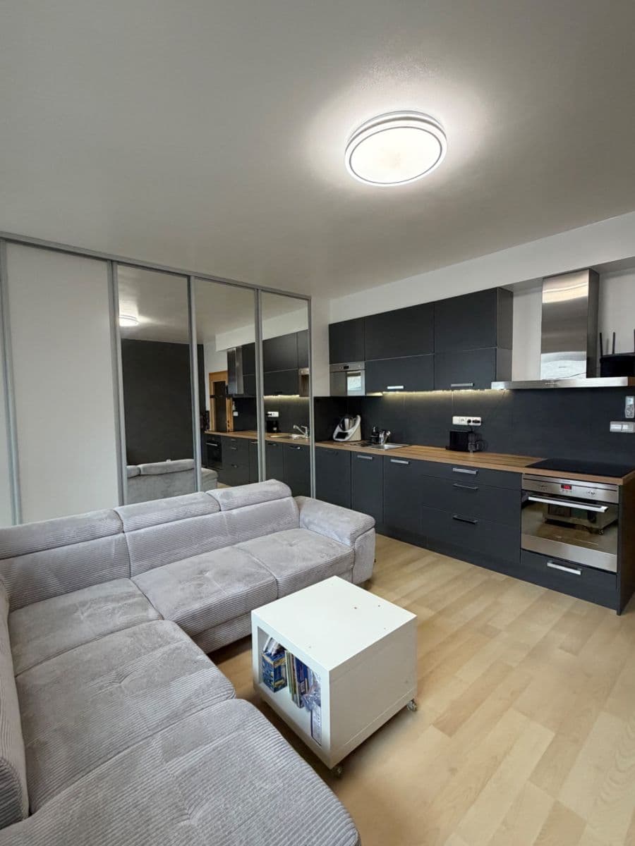 Prodej bytu 1+kk 42 m², Pavla Beneše, Praha, Praha Prodej bytu 1+kk 42 m², Pavla Beneše, Praha, Praha