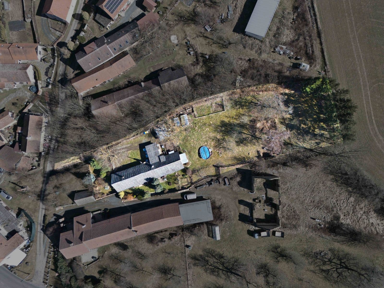 Prodej domu 100 m², pozemek 2.680 m², Barchovice, Středočeský kraj Prodej domu 100 m², pozemek 2.680 m², Barchovice, Středočeský kraj