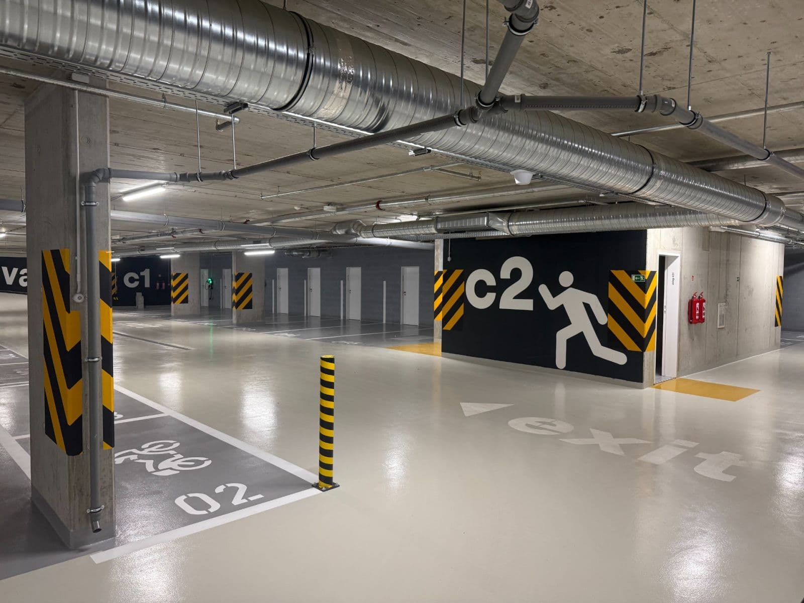 Pronájem garáže 13 m², Kolmanova, Praha, Praha Pronájem garáže 13 m², Kolmanova, Praha, Praha