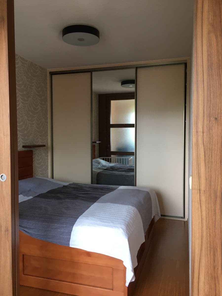 Pronájem bytu 2+kk 62 m², V Zahradách, Praha, Praha Pronájem bytu 2+kk 62 m², V Zahradách, Praha, Praha