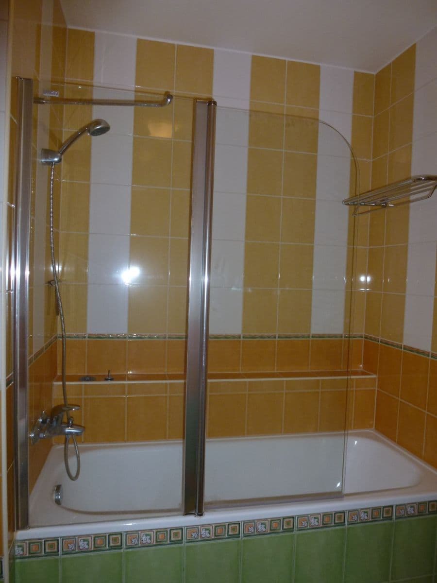 Pronájem bytu 2+kk 62 m², V Zahradách, Praha, Praha Pronájem bytu 2+kk 62 m², V Zahradách, Praha, Praha