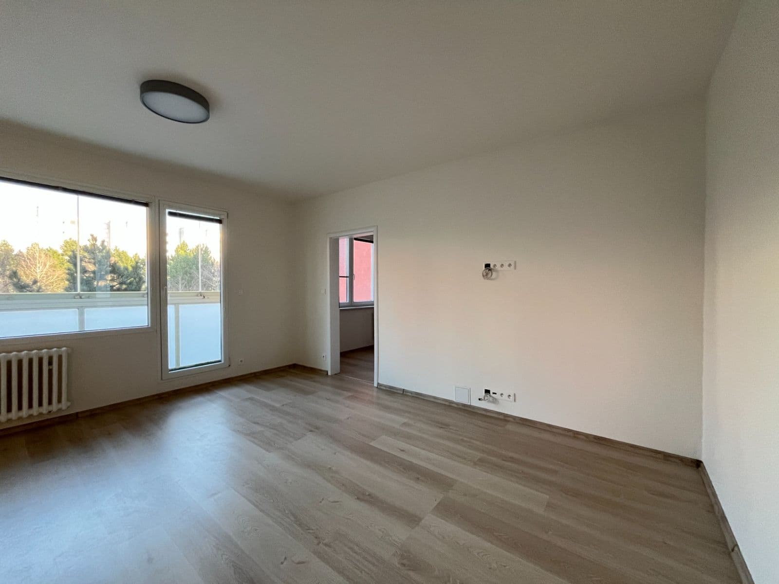 Pronájem bytu 3+1 73 m², Konradova, Brno, Jihomoravský kraj Pronájem bytu 3+1 73 m², Konradova, Brno, Jihomoravský kraj
