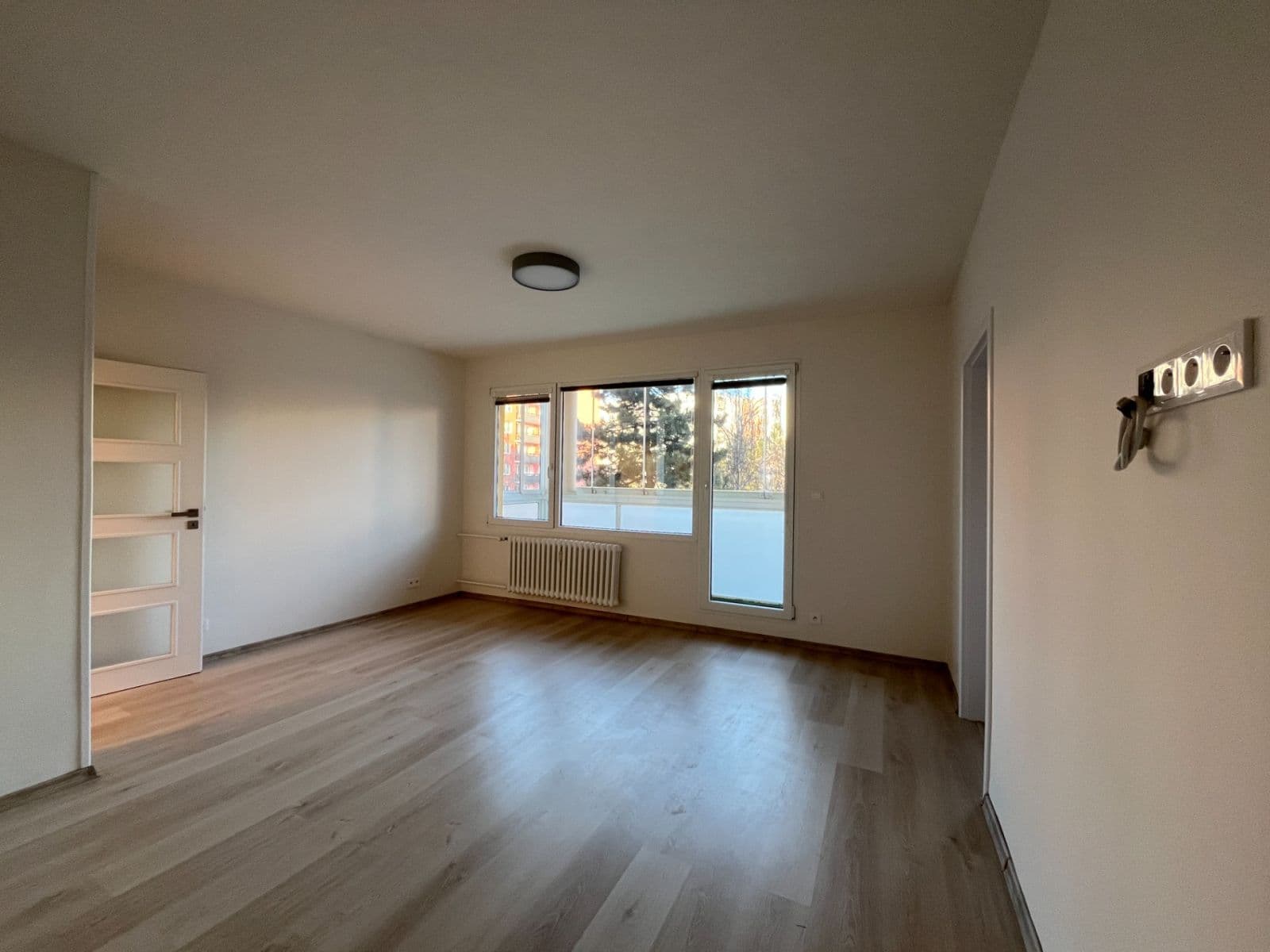 Pronájem bytu 3+1 73 m², Konradova, Brno, Jihomoravský kraj Pronájem bytu 3+1 73 m², Konradova, Brno, Jihomoravský kraj