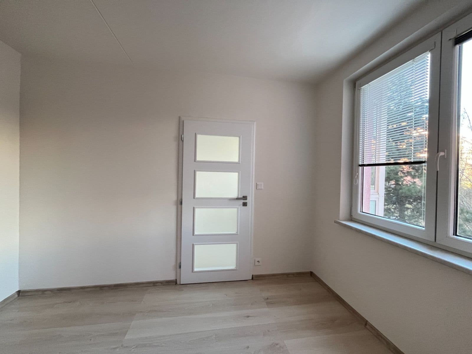 Pronájem bytu 3+1 73 m², Konradova, Brno, Jihomoravský kraj Pronájem bytu 3+1 73 m², Konradova, Brno, Jihomoravský kraj