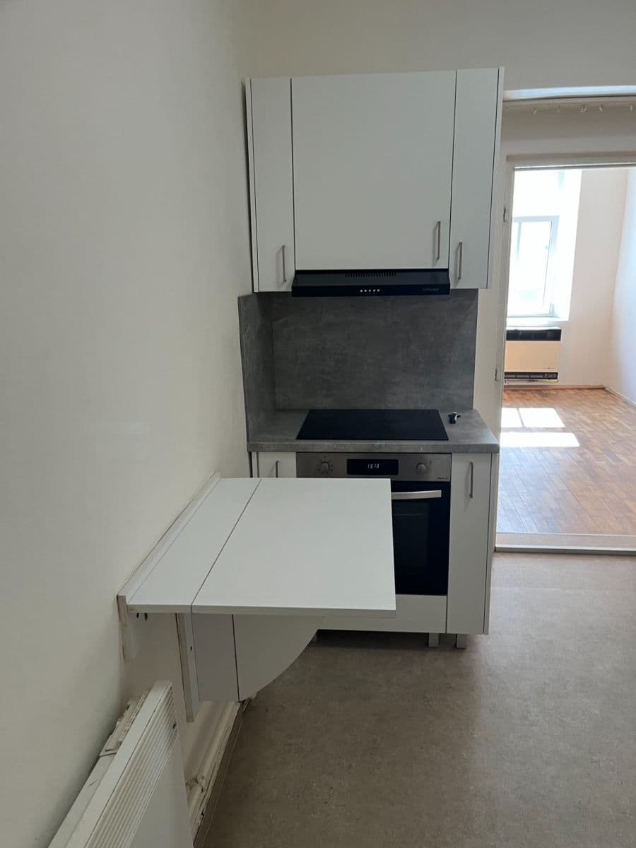 Pronájem bytu 1+1 35 m², Radimova, Praha, Praha Pronájem bytu 1+1 35 m², Radimova, Praha, Praha