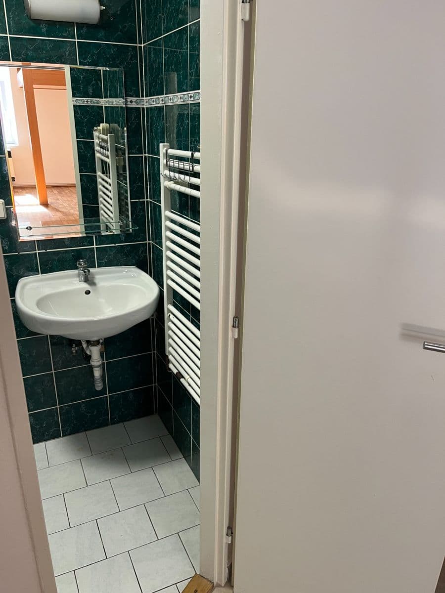 Pronájem bytu 1+1 35 m², Radimova, Praha, Praha Pronájem bytu 1+1 35 m², Radimova, Praha, Praha