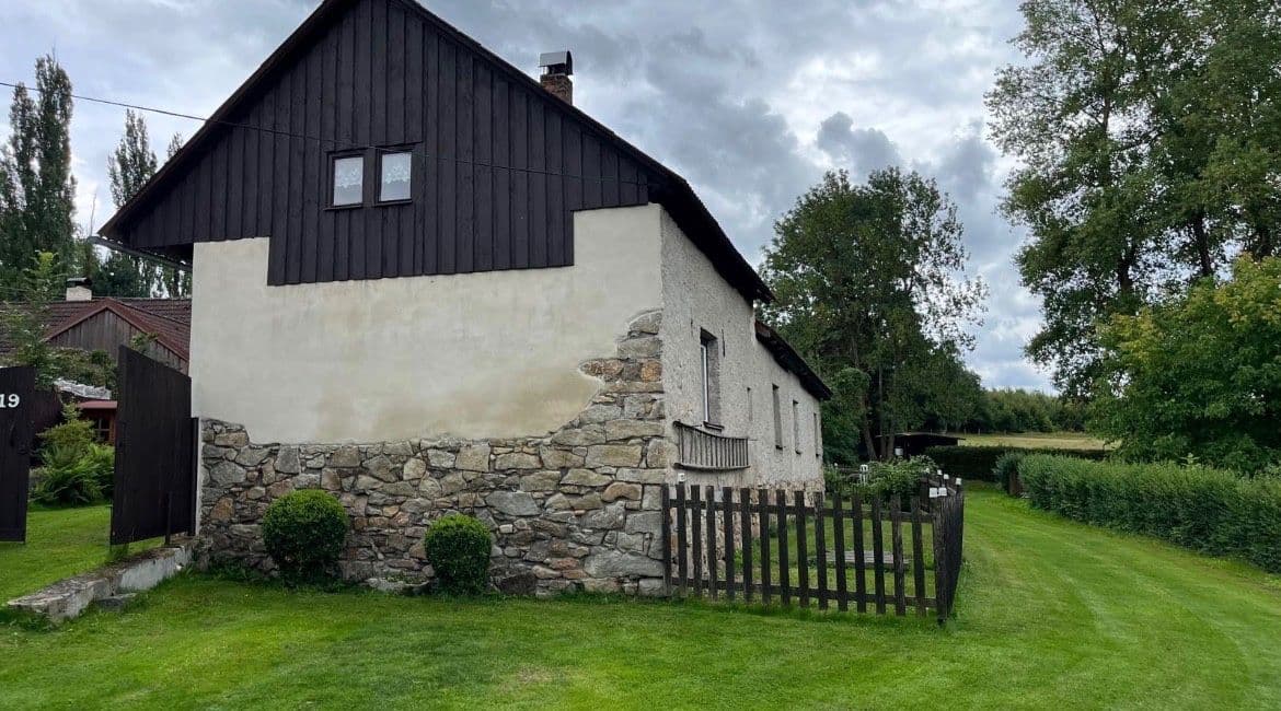 Prodej domu 236 m², pozemek 187 m², Ústí, Kraj Vysočina Prodej domu 236 m², pozemek 187 m², Ústí, Kraj Vysočina