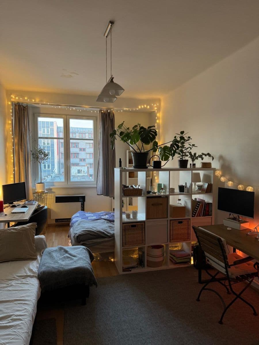 Pronájem bytu 1+kk 26 m², Přístavní, Praha, Praha Pronájem bytu 1+kk 26 m², Přístavní, Praha, Praha