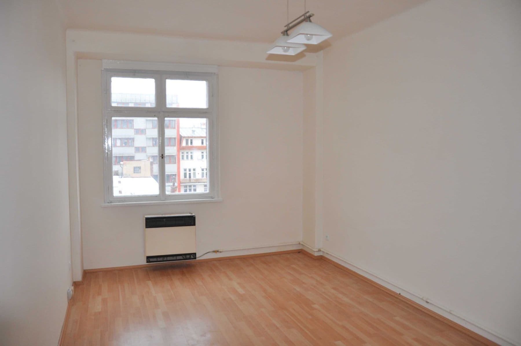 Pronájem bytu 1+kk 26 m², Přístavní, Praha, Praha Pronájem bytu 1+kk 26 m², Přístavní, Praha, Praha