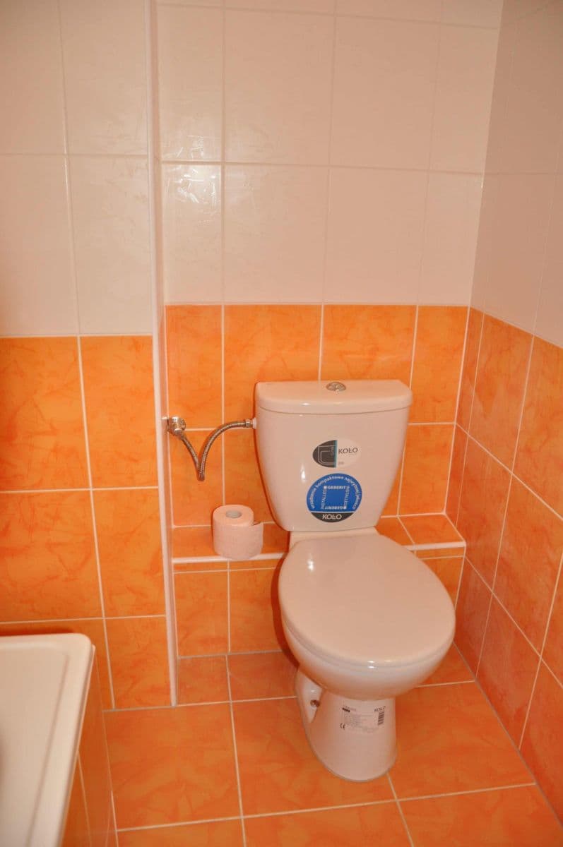 Pronájem bytu 1+kk 26 m², Přístavní, Praha, Praha Pronájem bytu 1+kk 26 m², Přístavní, Praha, Praha