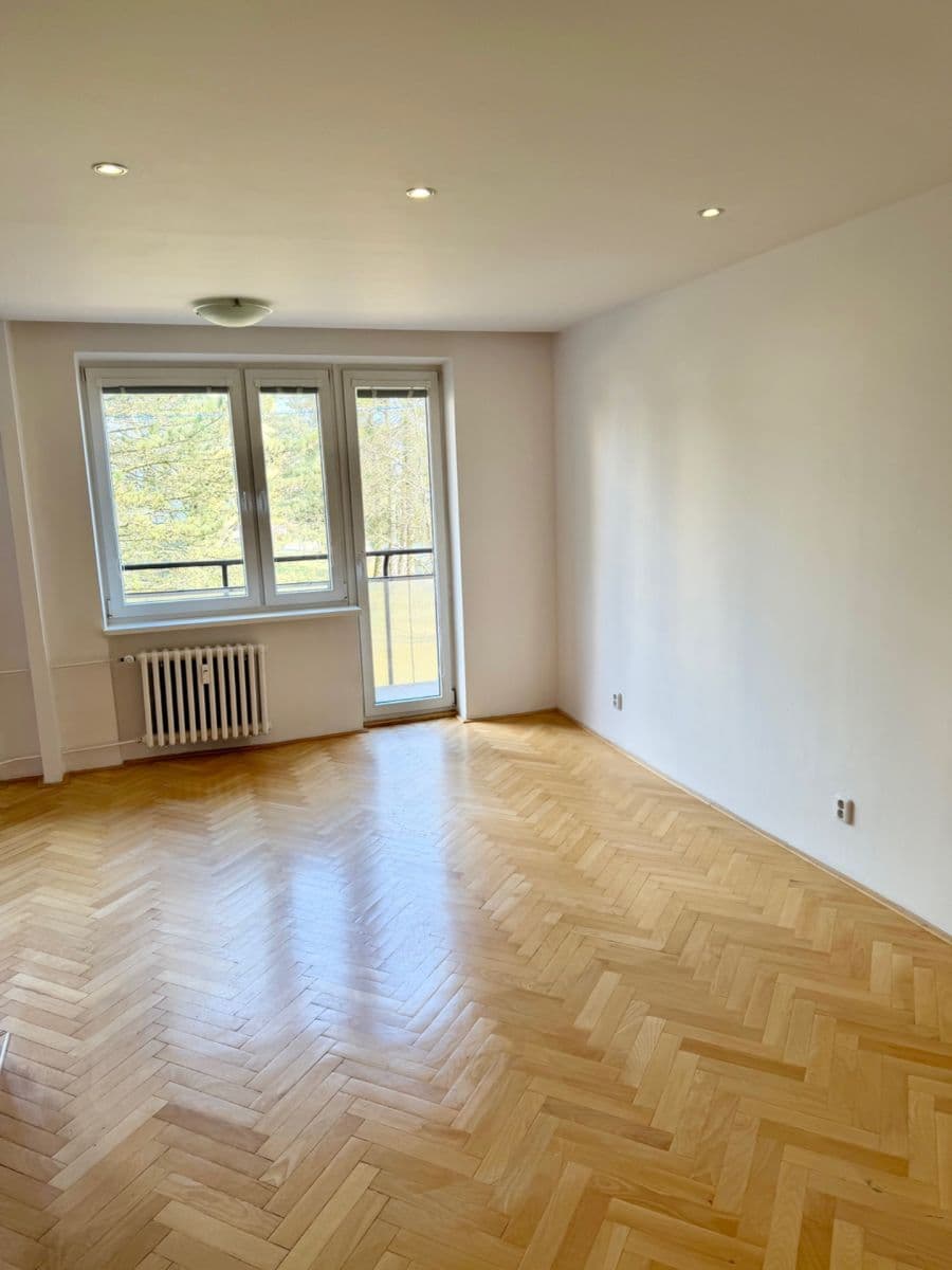 Prodej bytu 1+1 40 m², Moravská, Rožnov pod Radhoštěm, Zlínský kraj Prodej bytu 1+1 40 m², Moravská, Rožnov pod Radhoštěm, Zlínský kraj