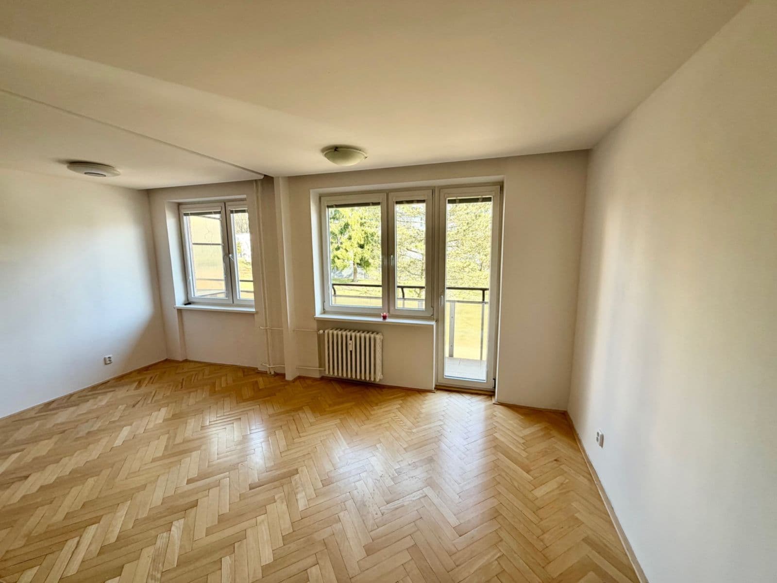 Prodej bytu 1+1 40 m², Moravská, Rožnov pod Radhoštěm, Zlínský kraj Prodej bytu 1+1 40 m², Moravská, Rožnov pod Radhoštěm, Zlínský kraj