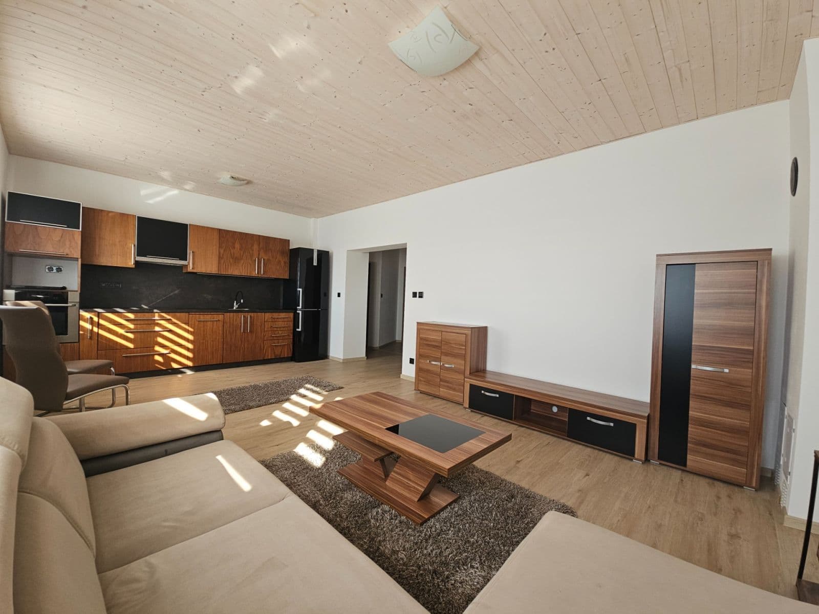 Pronájem domu 180 m², pozemek 28 m², Jilemnického, Olomouc, Olomoucký kraj Pronájem domu 180 m², pozemek 28 m², Jilemnického, Olomouc, Olomoucký kraj