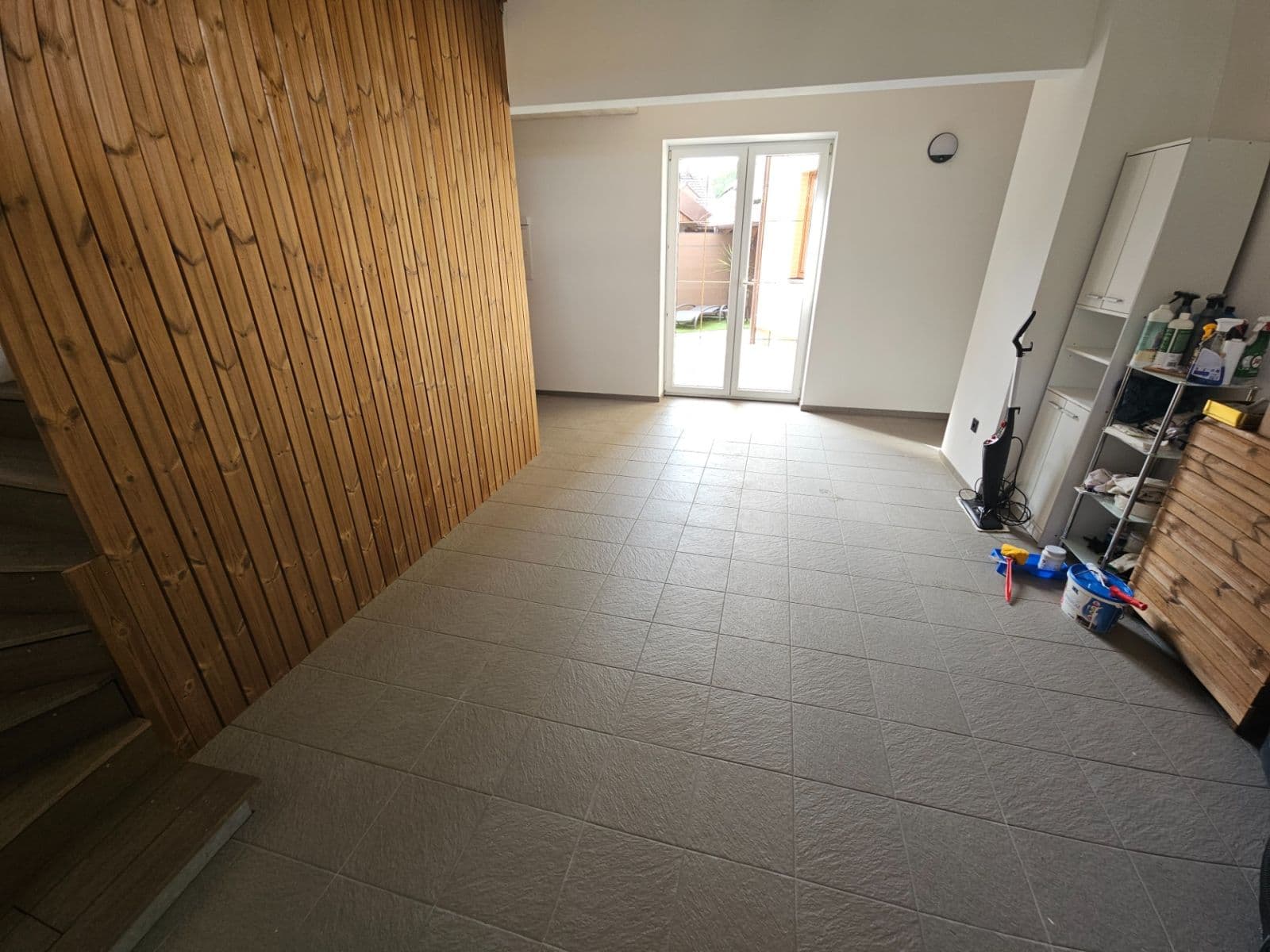 Pronájem domu 180 m², pozemek 28 m², Jilemnického, Olomouc, Olomoucký kraj Pronájem domu 180 m², pozemek 28 m², Jilemnického, Olomouc, Olomoucký kraj